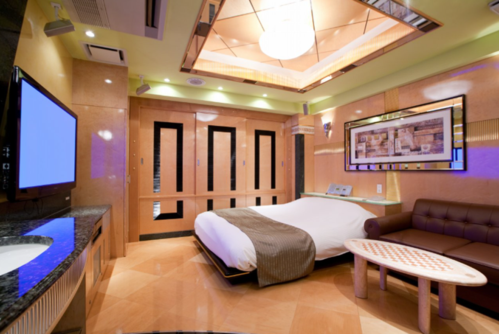 HOTEL D-WAVE